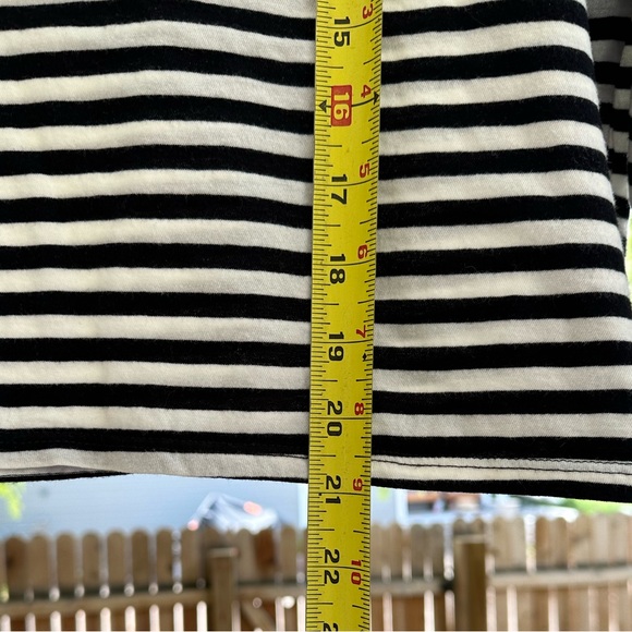 Amuse Society Honey Striped Long Sleeve Cropped Top Shirt Black Off White Large - Picture 16 of 16